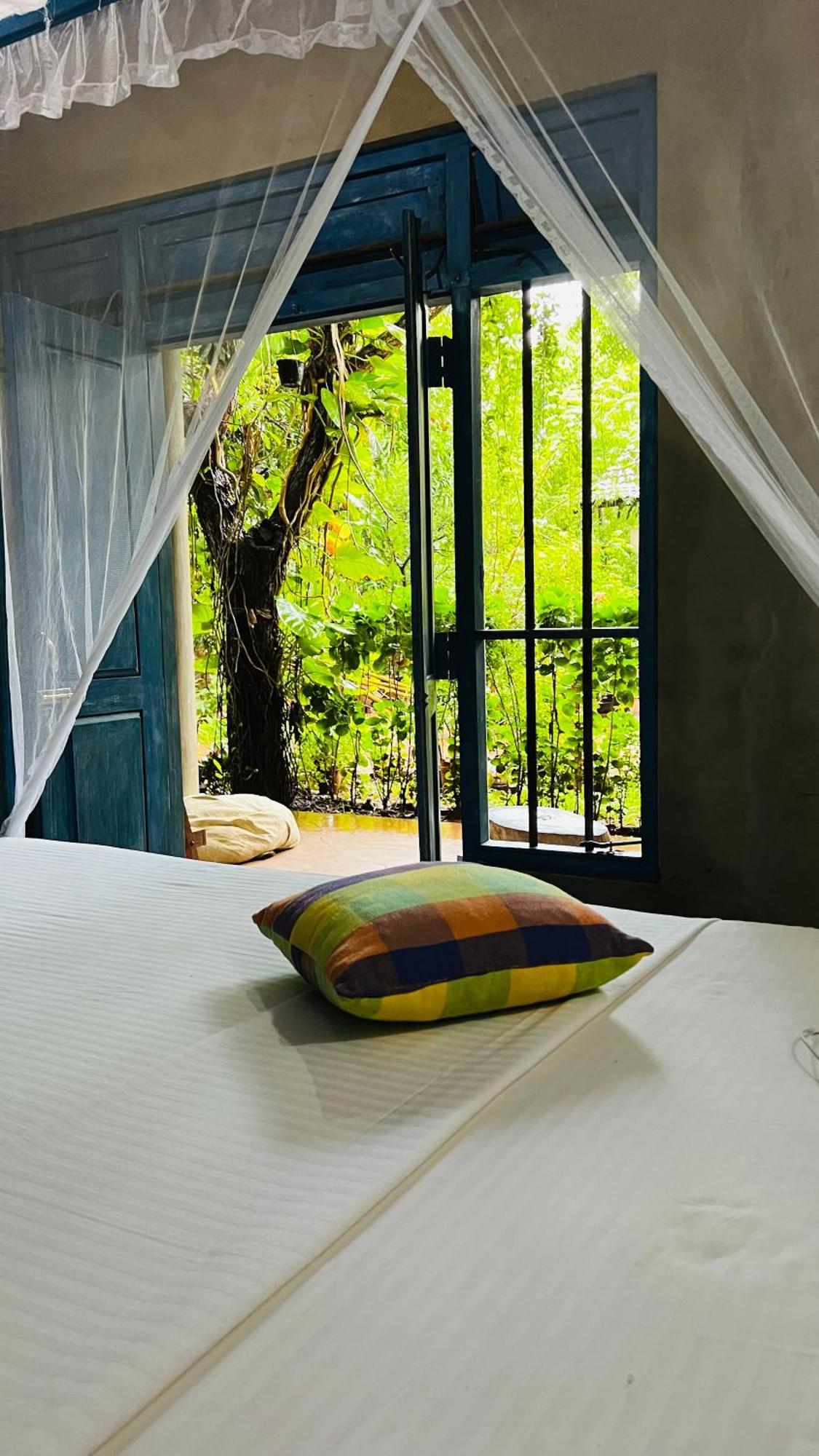 Kataragama Homestay Eksteriør billede